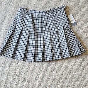 Plaid pleated skirt, Brand New!!